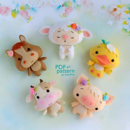 Felt baby duck toy sewing PDF patte..
