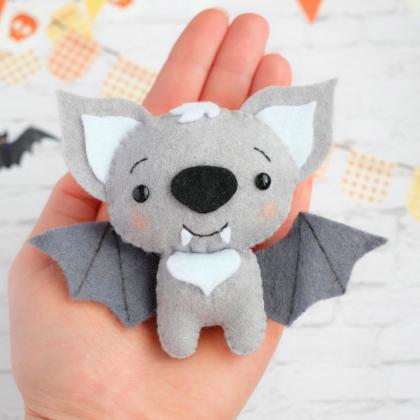 Felt bat toy sewing PDF pattern, DI..