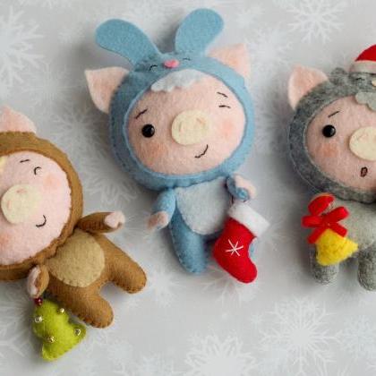 Christmas pig toy sewing PDF Patter..