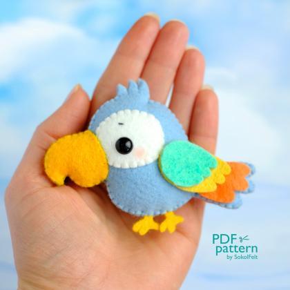 Cute parrot felt toy PDF and SVG pa..