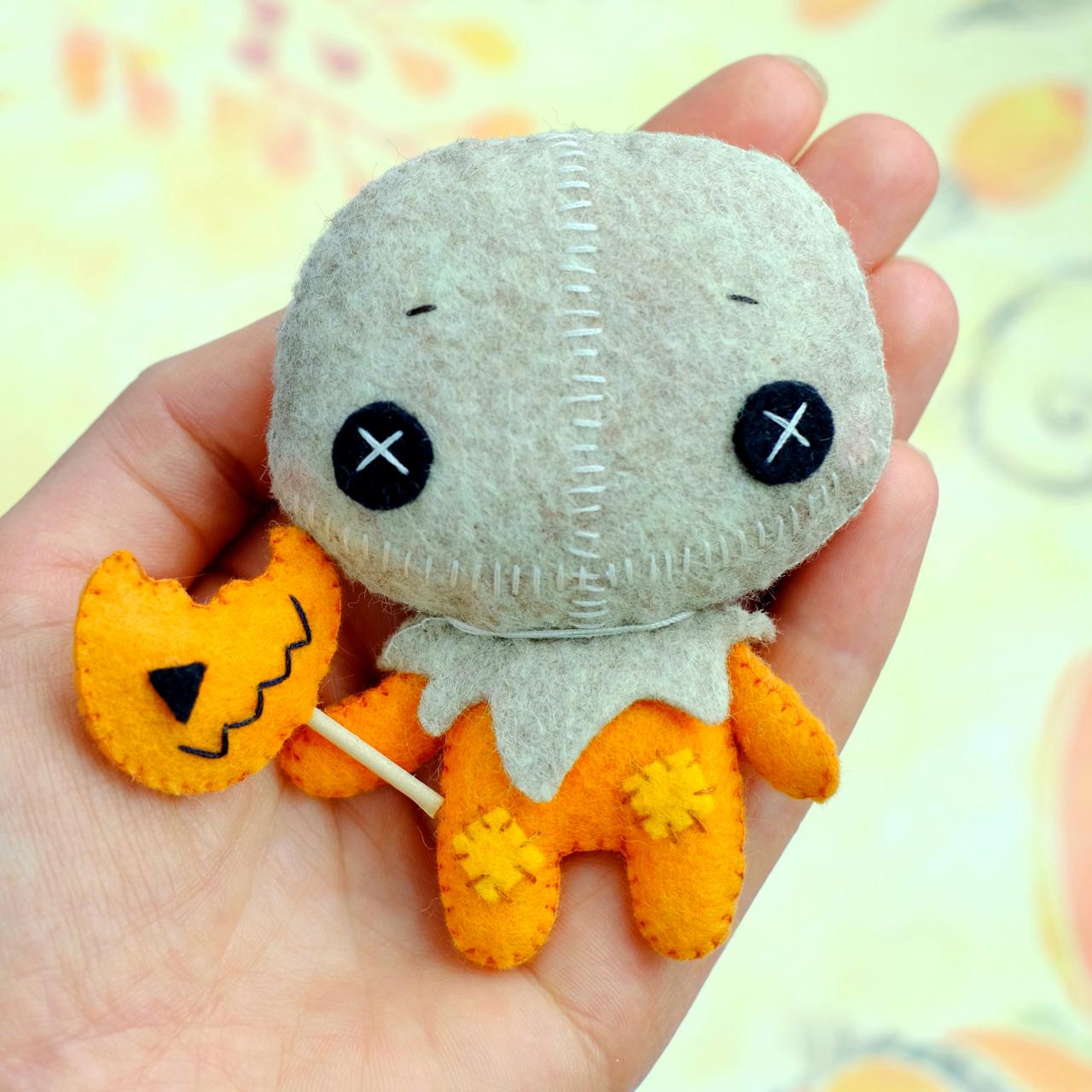 Download Free Trick R Treat Sam Felt Toy Pdf And Svg Patterns Ghost Of Halloween Easy To Make Plush Toy Fo On Luulla PSD Mockup Template