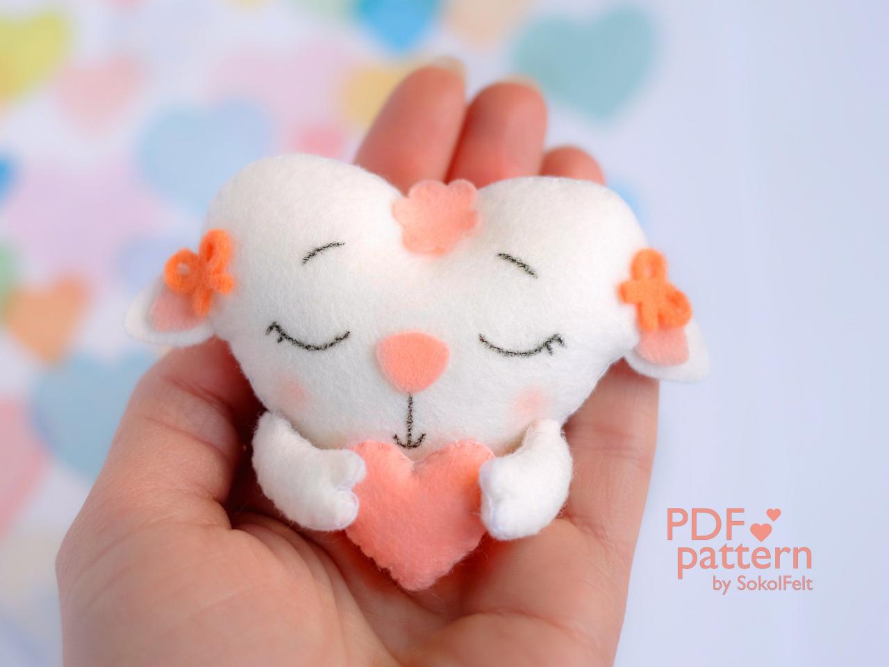 Felt baby lamb toy sewing PDF pattern, Heart shaped animal ornament, St. Valentines pattern, Sheep sewing digital tutorial