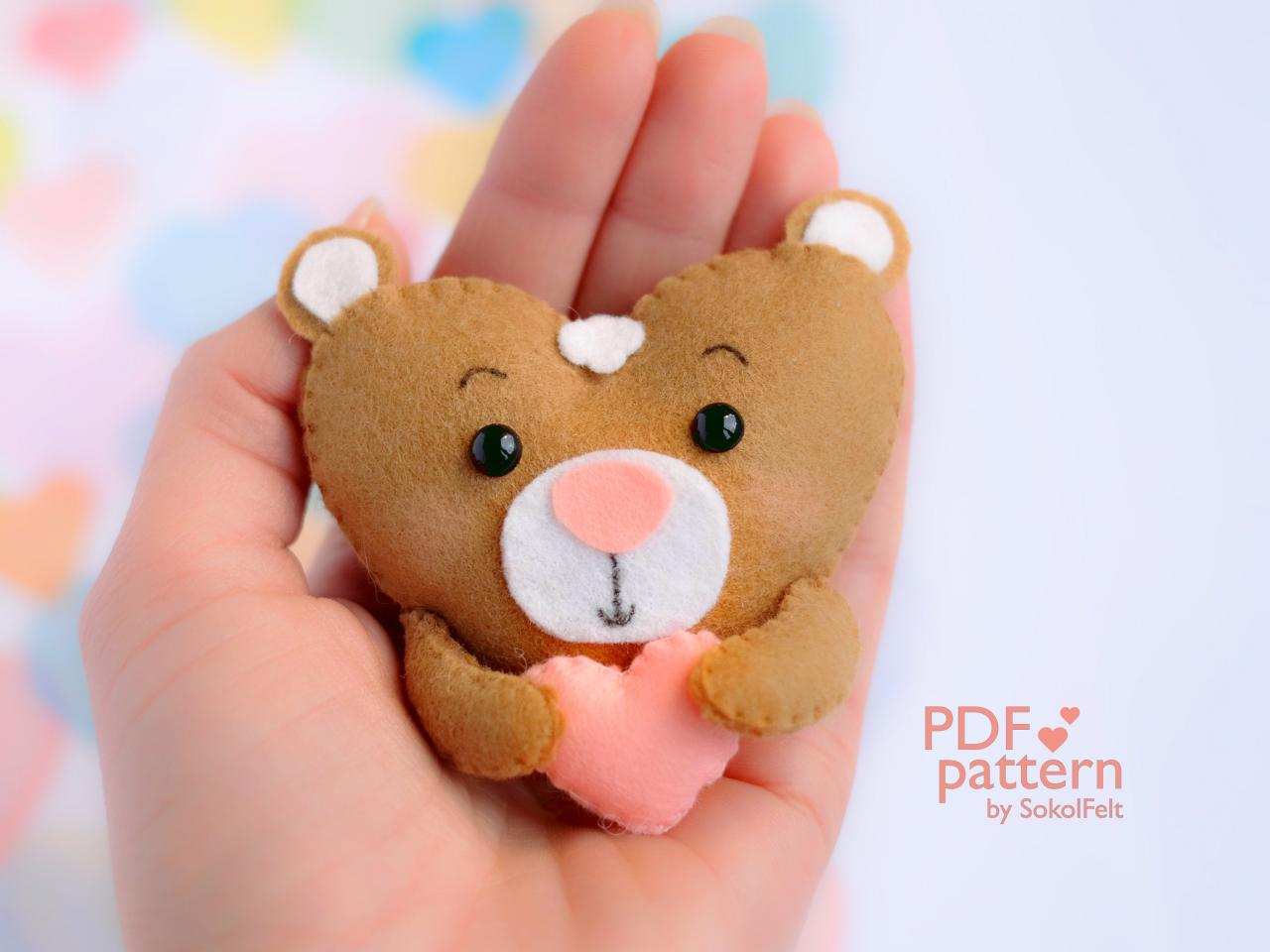 Felt teddy bear toy sewing PDF pattern, Heart shaped animal ornament, St. Valentines pattern, baby bear sewing digital tutorial.