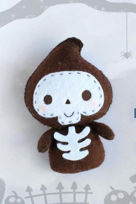 Felt Reaper Toy Sewing Pdf Pattern, Easy To Make Halloween Toy, Felt Death Ornament, Diy Halloween Toy, Baby First Halloween