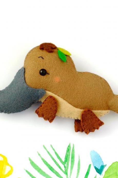 Platypus felt toy PDF and SVG patterns, Australian wild animals, Woodland animal sewing tutorial